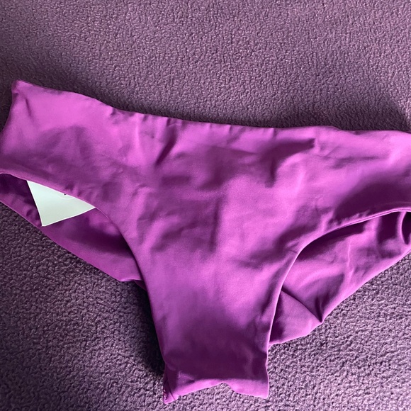 Fused Hawaii Kona bikini bottom Starfish”mangosteen” medium - Picture 2 of 8